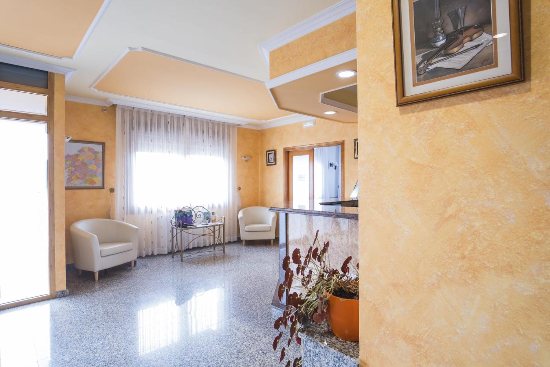 Hotel Alda Alpina à Villanueva De Arosa Extérieur photo